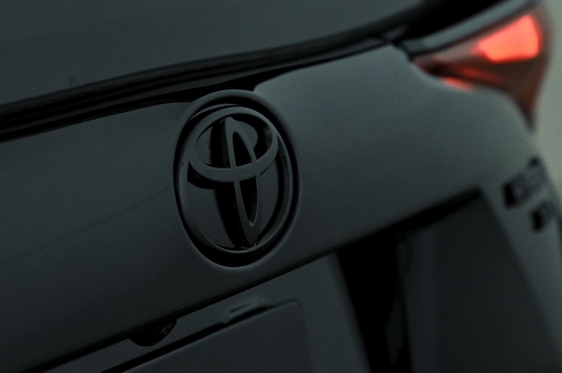 Toyota &laquo;засветила&raquo; новинку: это Prius, но вряд ли следующего поколения