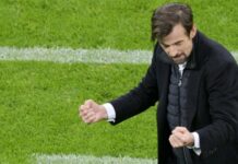 «Одни доллары в глазах»: эксперт предложил платить футболистам как пенсионерам